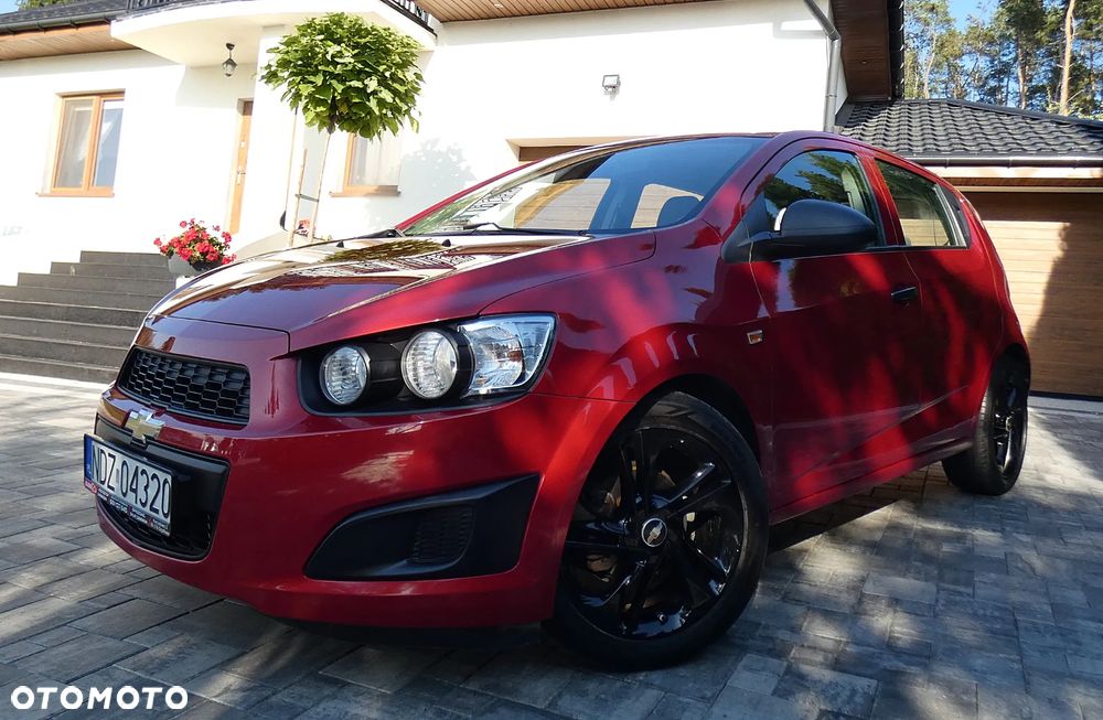 Chevrolet Aveo 1.2 LS - 25