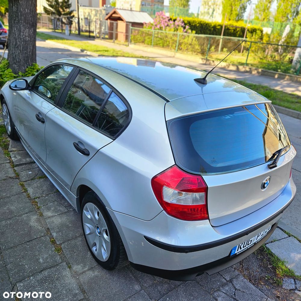 BMW Seria 1 116i - 12