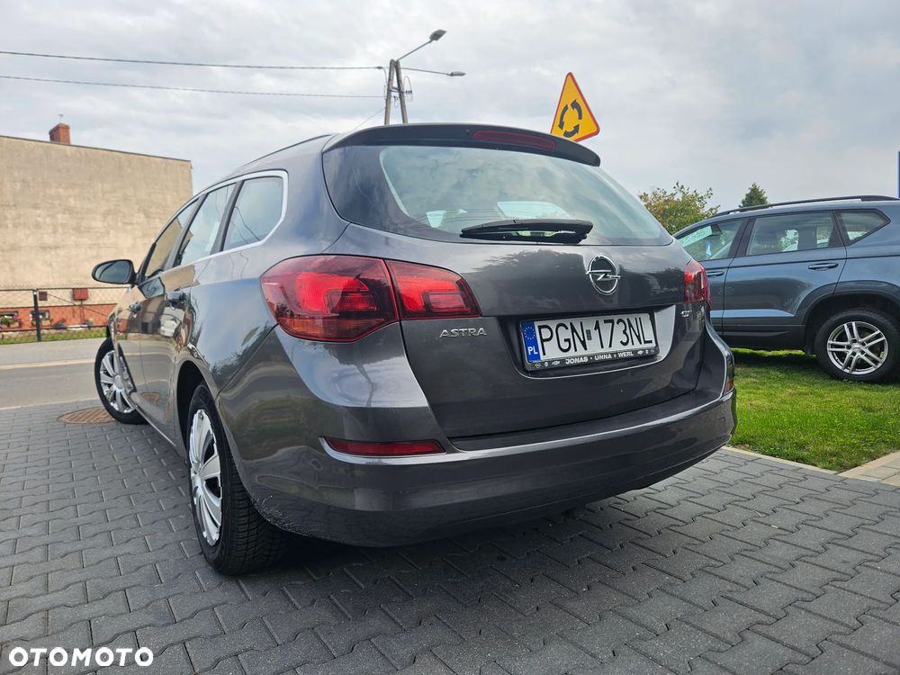 Opel Astra - 21