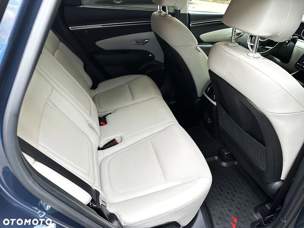 Hyundai Tucson 1.6 T-GDi 48V Platinum 4WD DCT - 30