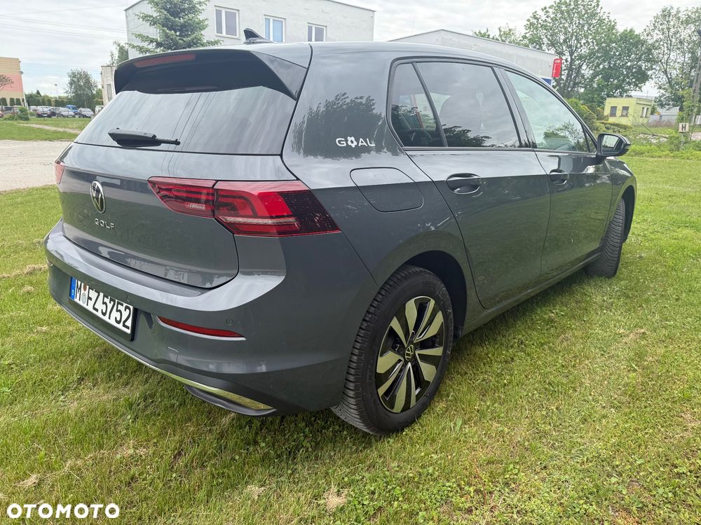 Volkswagen Golf - 4