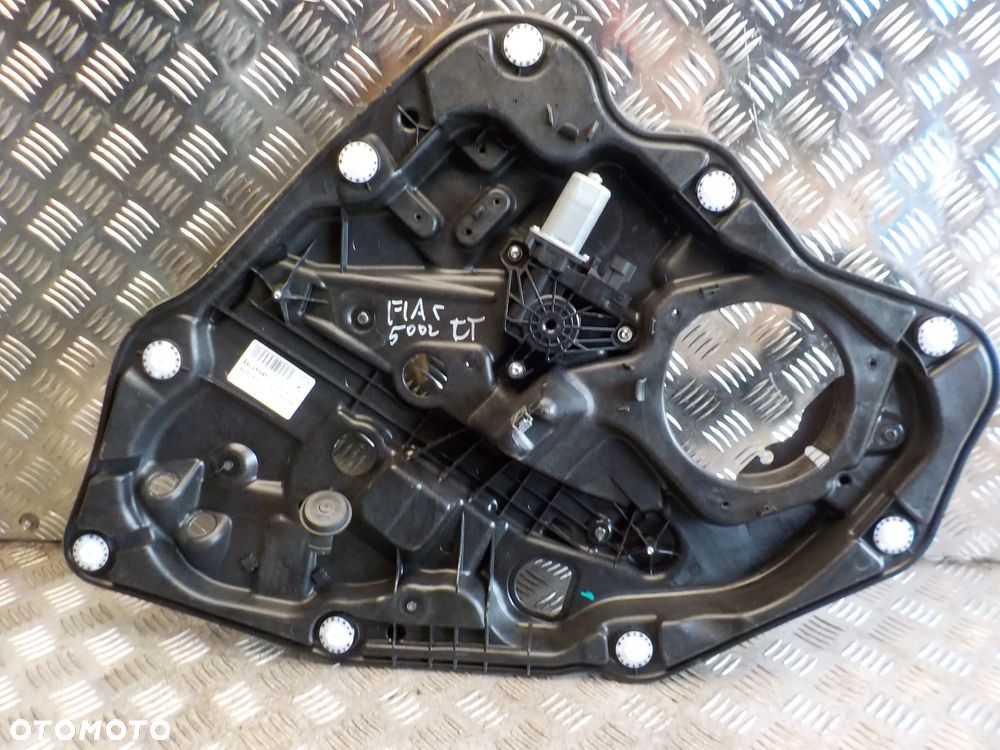 FIAT 500X PODNOŚNIK SZYBY LEWY TYŁ LEWY TYLNY - 1