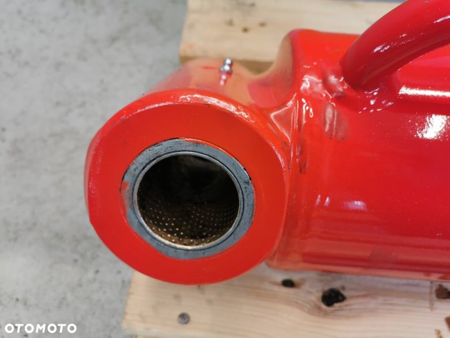 Siłownik podnoszenia teleskopu Manitou MT 732 - 8