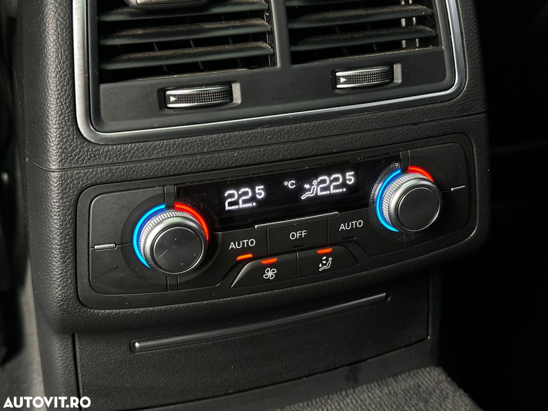 Audi A6 Avant 3.0 TDI quattro S tronic - 25