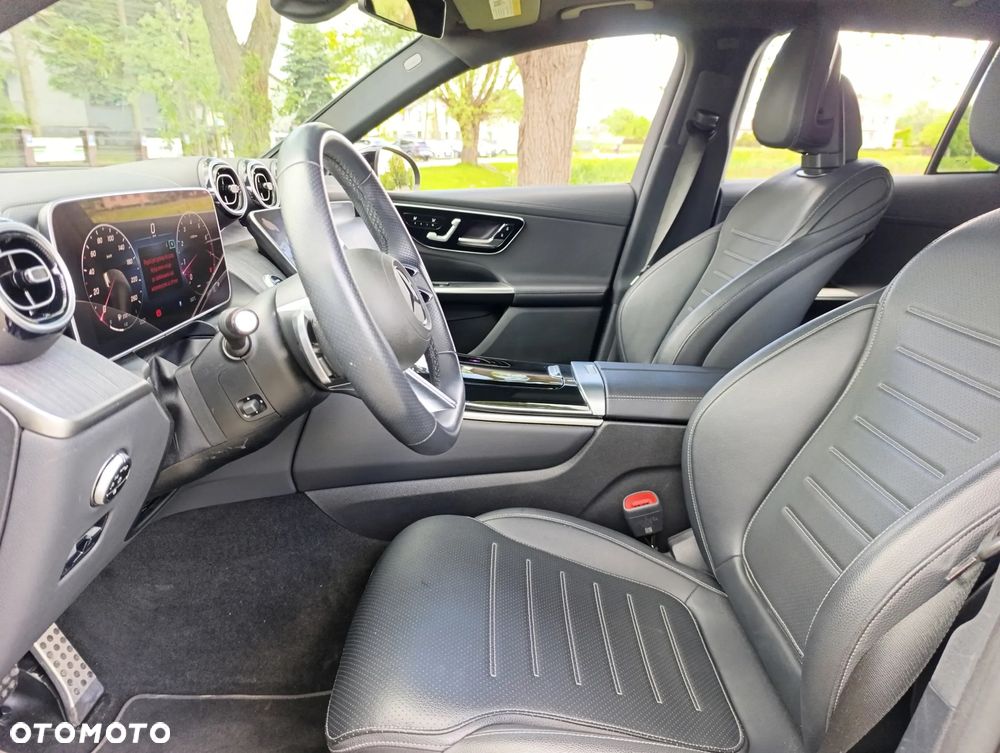 Mercedes-Benz GLC - 21