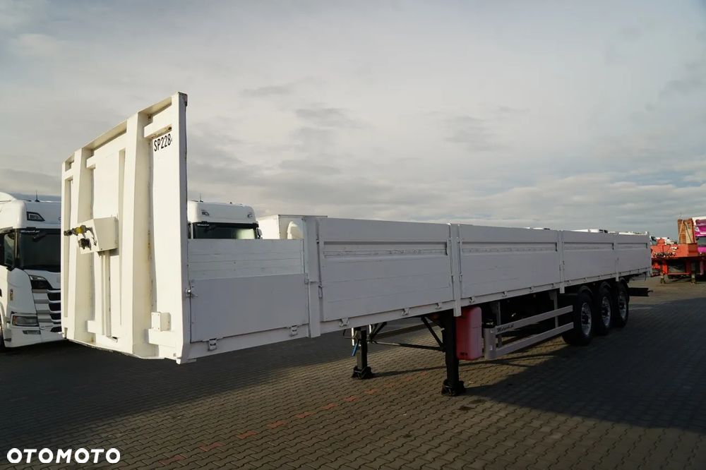 Samro NACZEPA  /  BURTOWA  /  RYFLOWANA PODŁOGA - 3