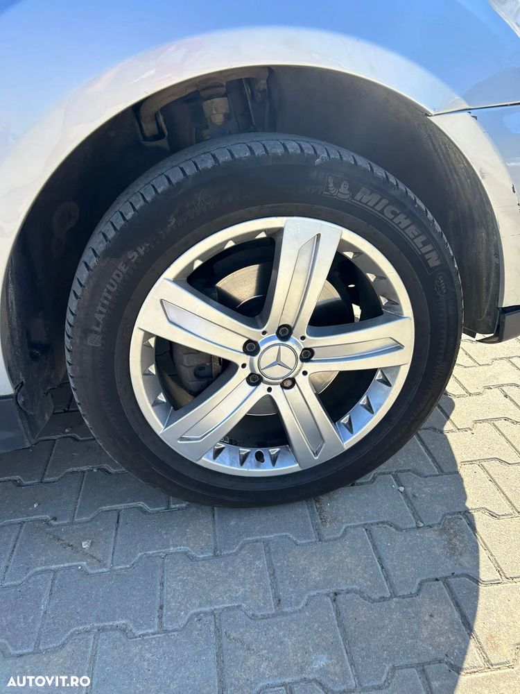 Mercedes-Benz ML - 6