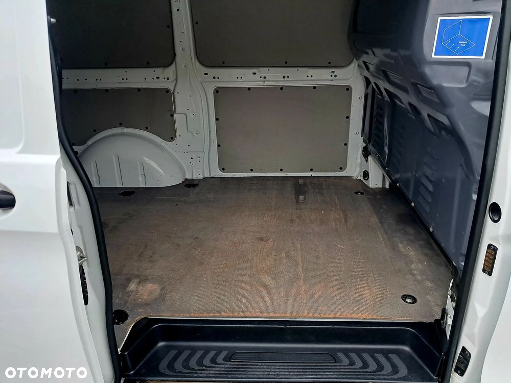 Mercedes-Benz Vito - 18