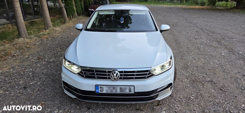Volkswagen Passat 2.0 BiTDI DSG 4Mot Highline - 3