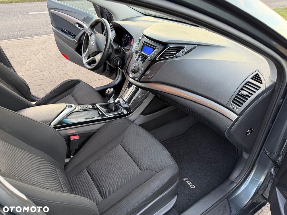 Hyundai i40 Kombi 1.6 Trend - 14