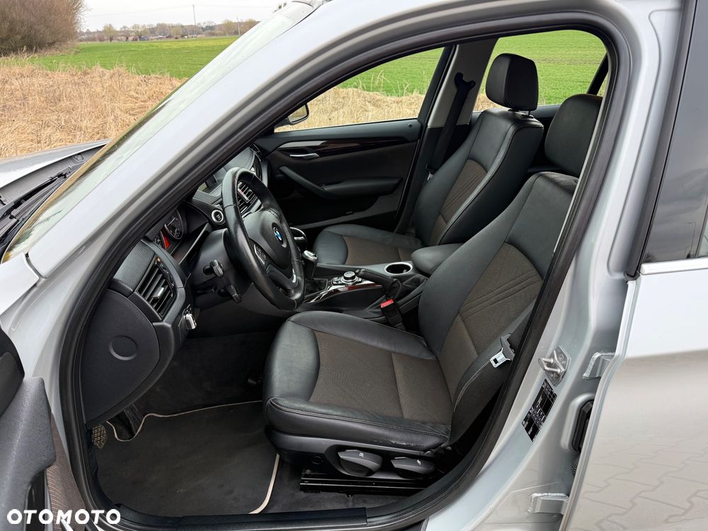 BMW X1 sDrive16d Sport Line - 30