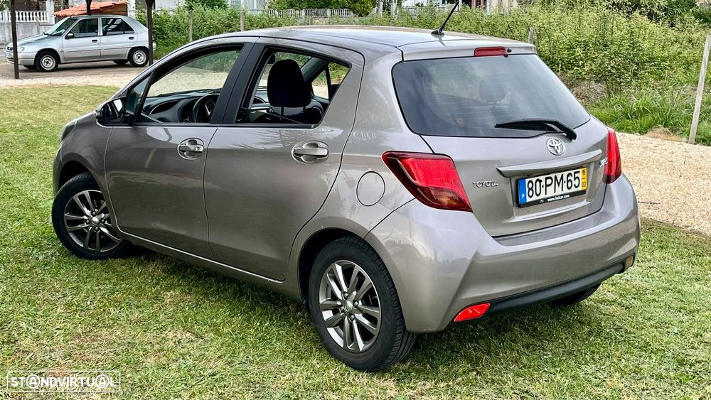 Toyota Yaris 1.0 VVT-i Comfort+P.Style - 5