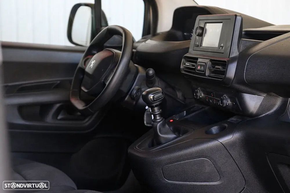 Peugeot Partner 1.5 BlueHDi Pro Longa - 25