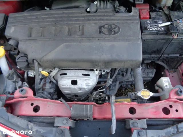 Toyota Yaris 1.33 Premium EU6 - 22