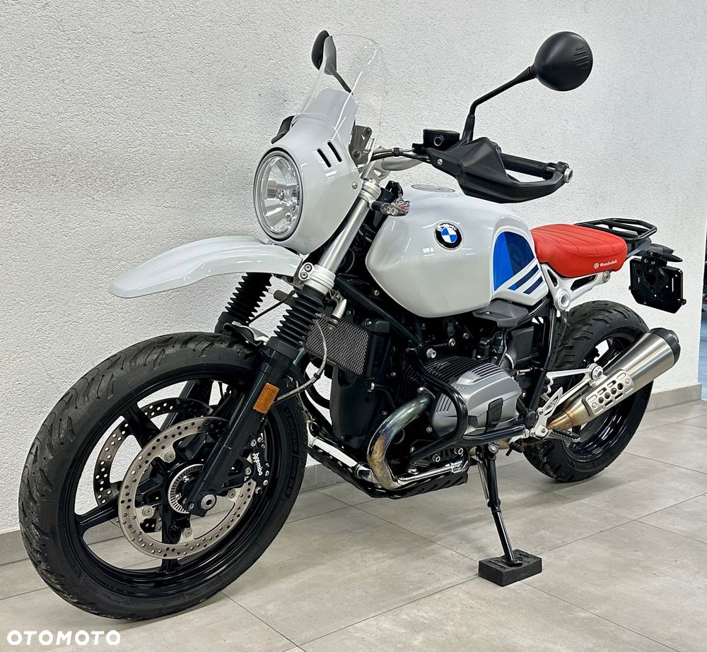 BMW R - 2