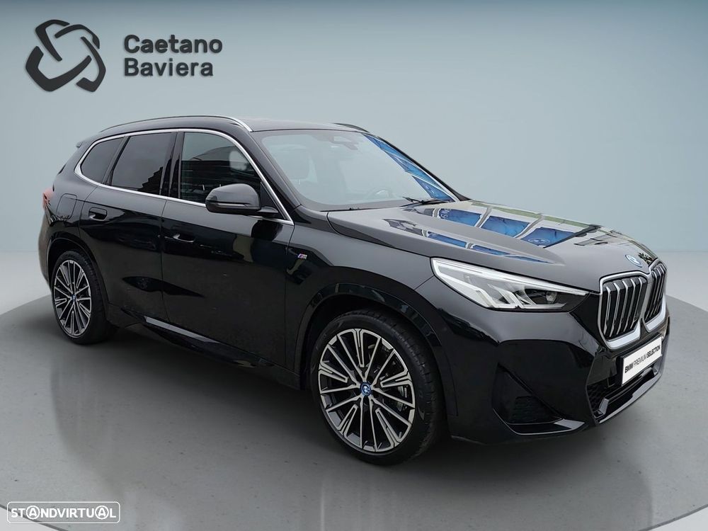 BMW iX1 xDrive30 Pack Desportivo M - 10