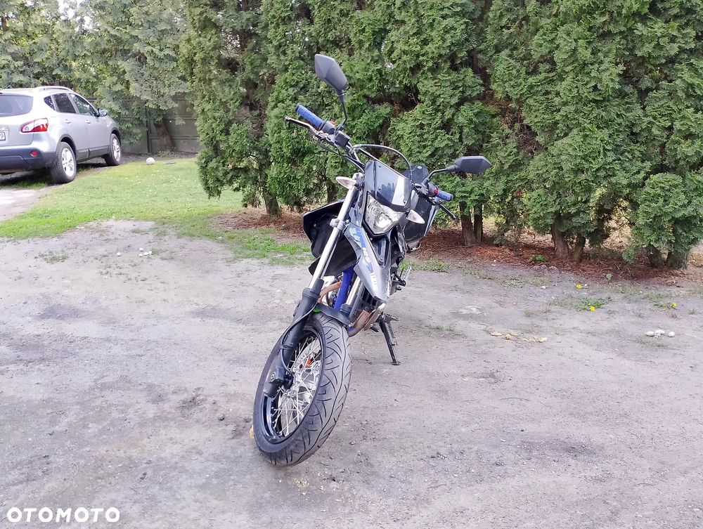 Yamaha WR - 4