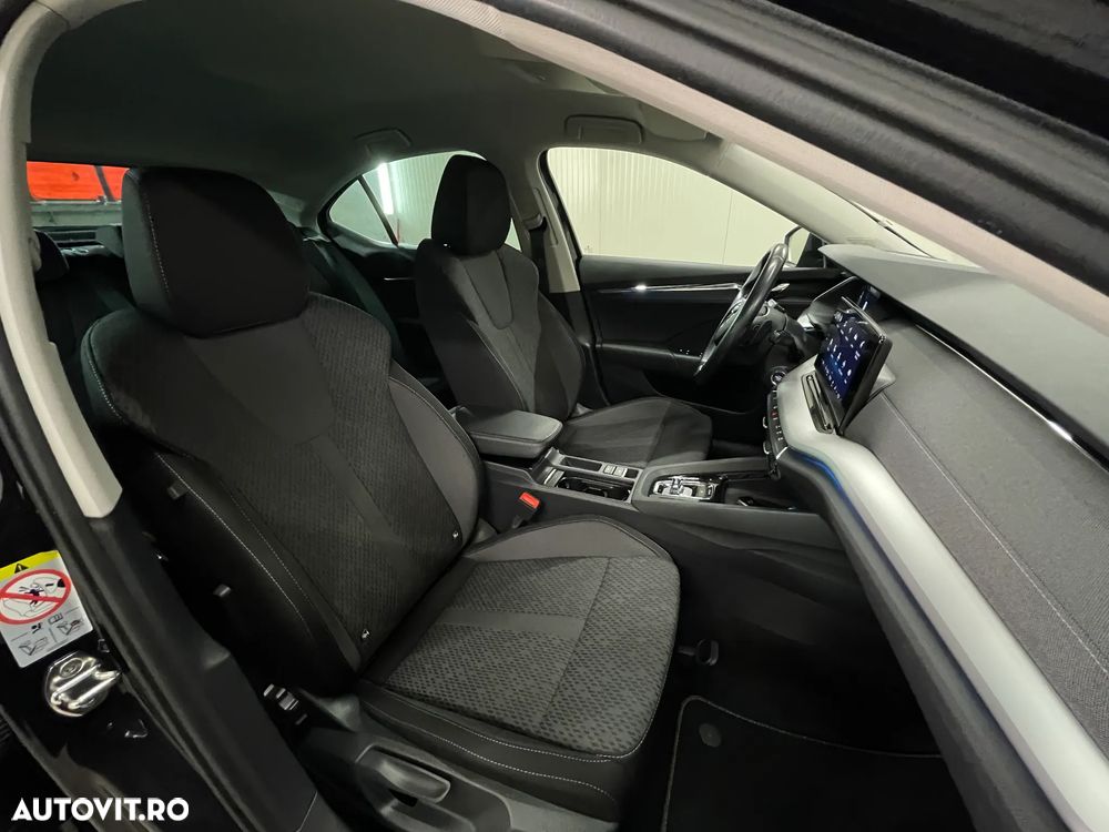 Skoda Octavia 2.0 TDI DSG 4X4 Style - 11