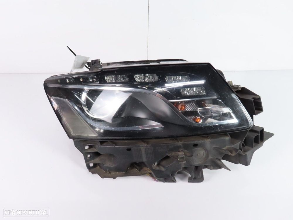 Farol Xenon Direito Usado / Original AUDI Q5 (8RB) 8R0941030AF - 1