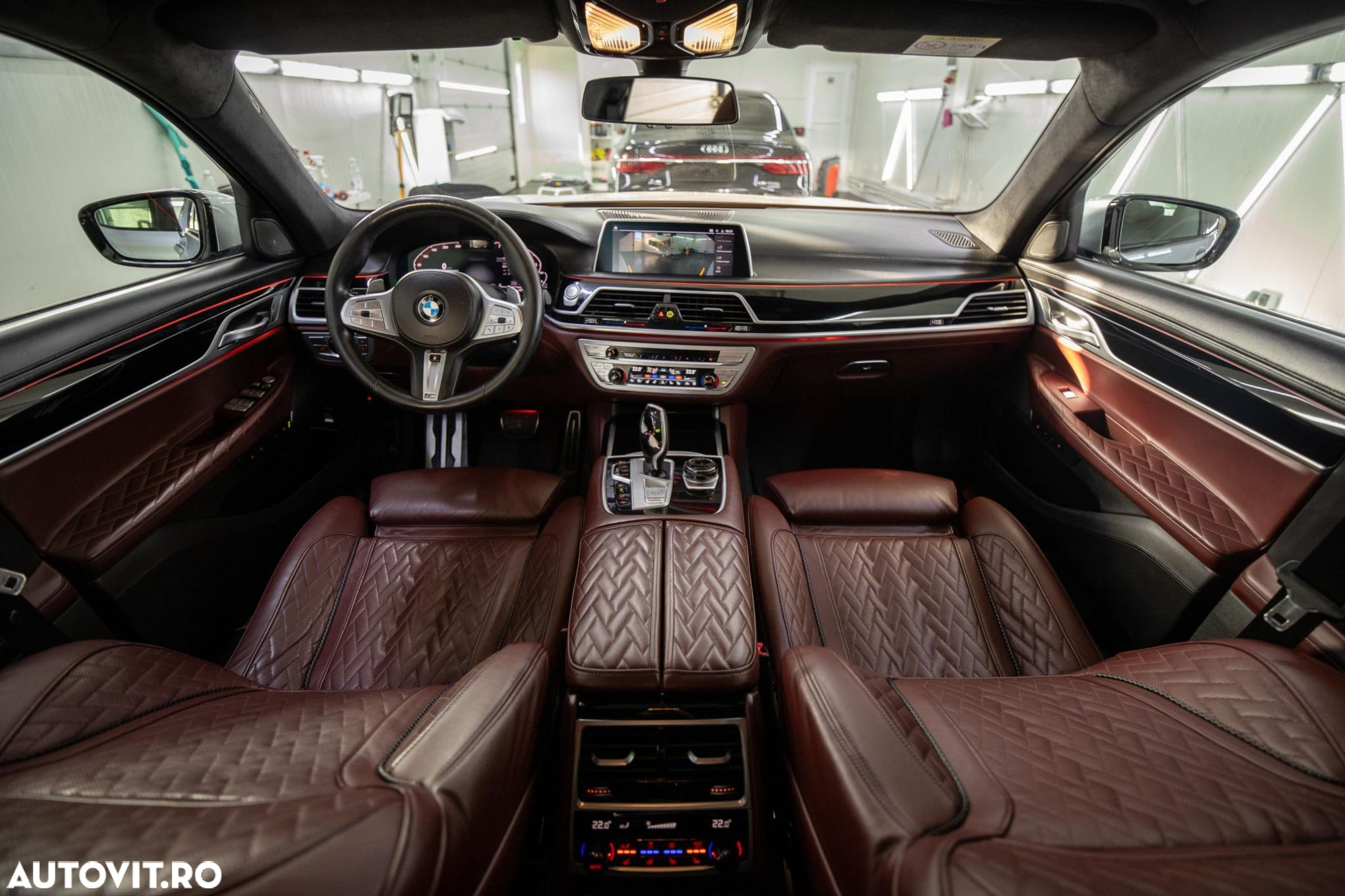 BMW Seria 7 - 12