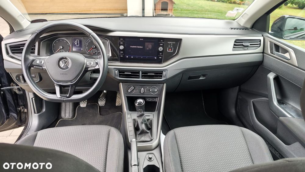 Volkswagen Polo 1.0 ACTIVE - 6
