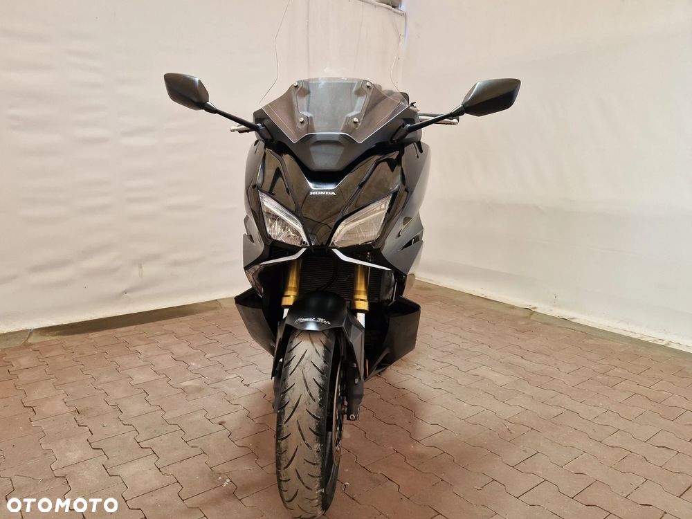 Honda NSS - 8