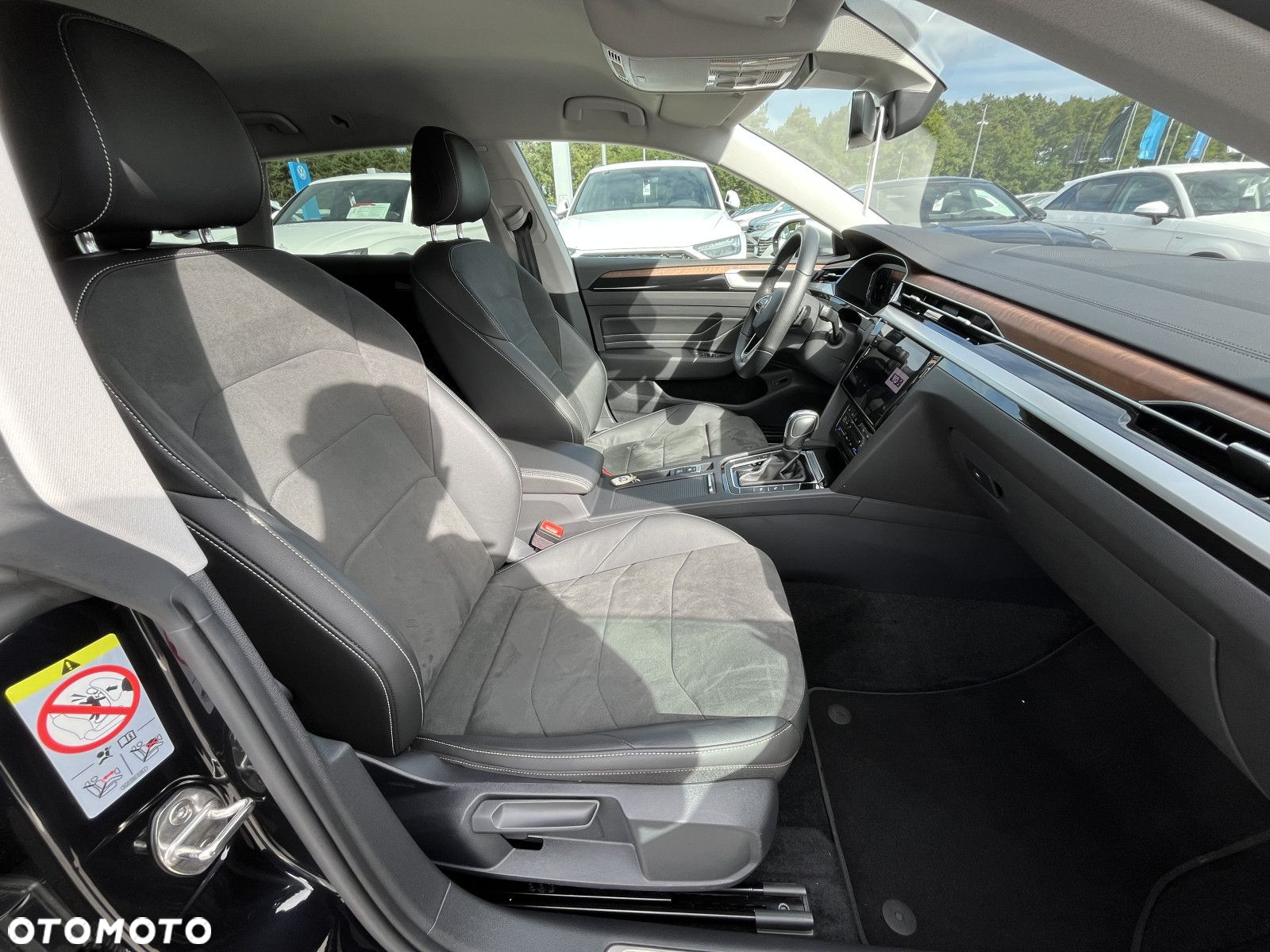 Volkswagen Arteon 2.0 TSI Elegance DSG - 22