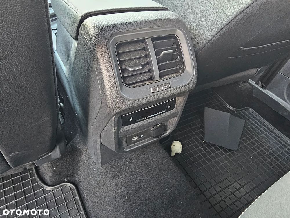 Volkswagen Tiguan Allspace 2.0 TSI OPF 4Motion DSG R-Line - 32