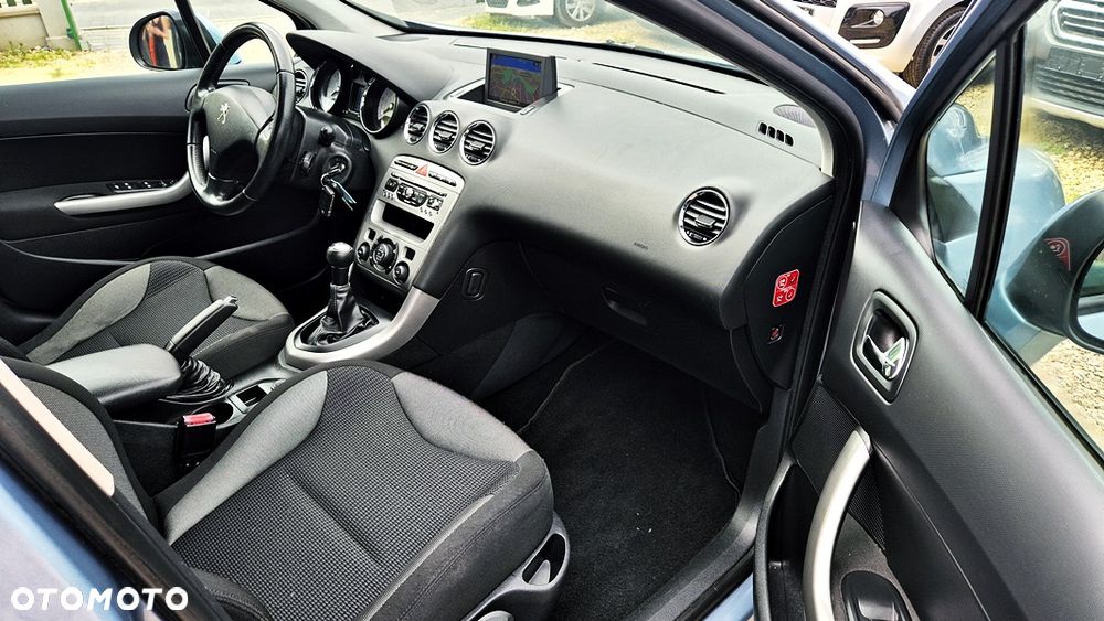 Peugeot 308 1.6 Premium - 31