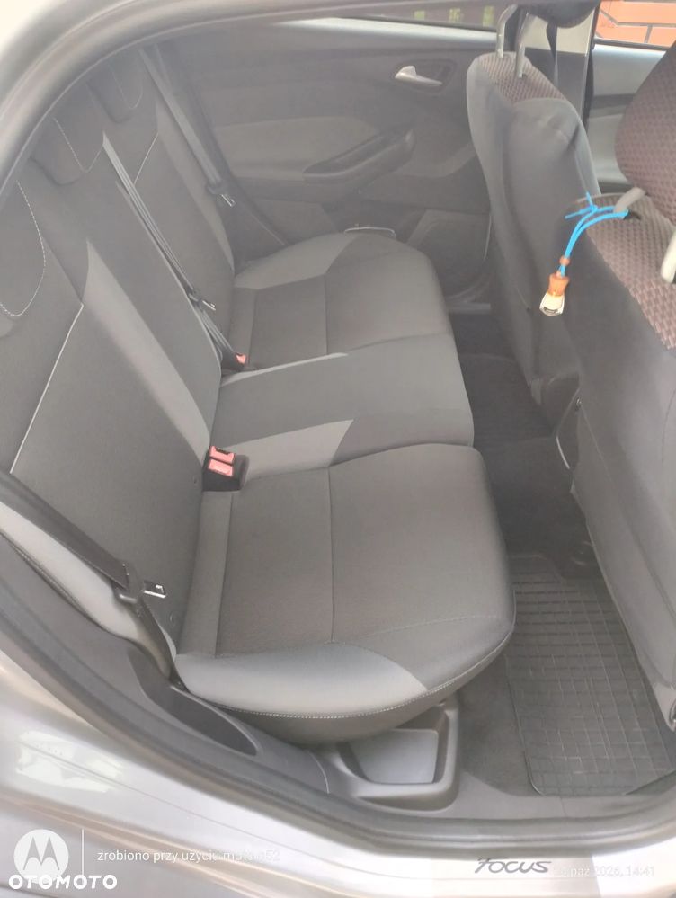Ford Focus 1.6 Trend - 13