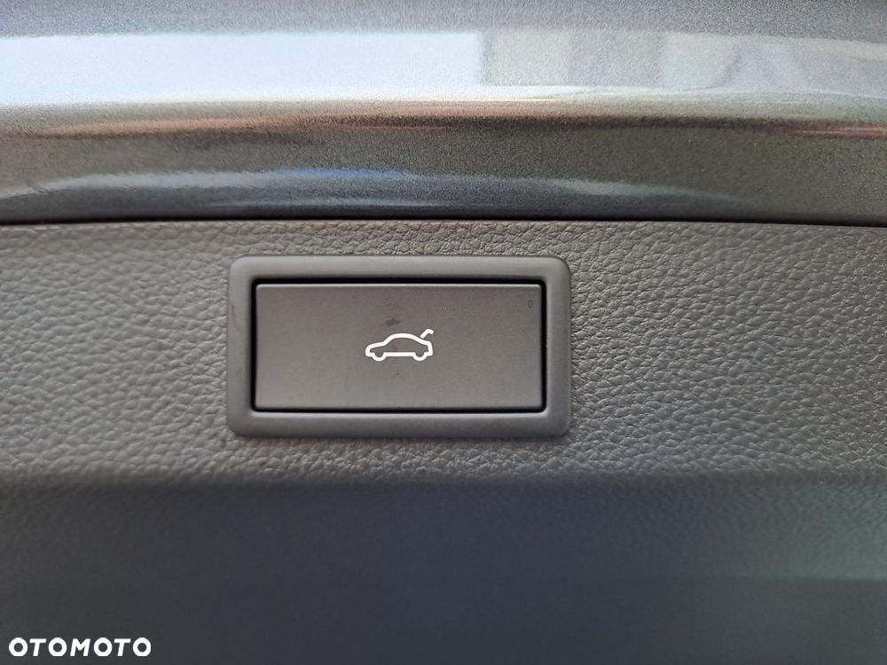 Skoda Karoq 1.5 TSI ACT Sportline DSG - 9