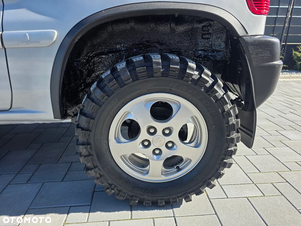 Mitsubishi Pajero Pinin 1.8 - 15