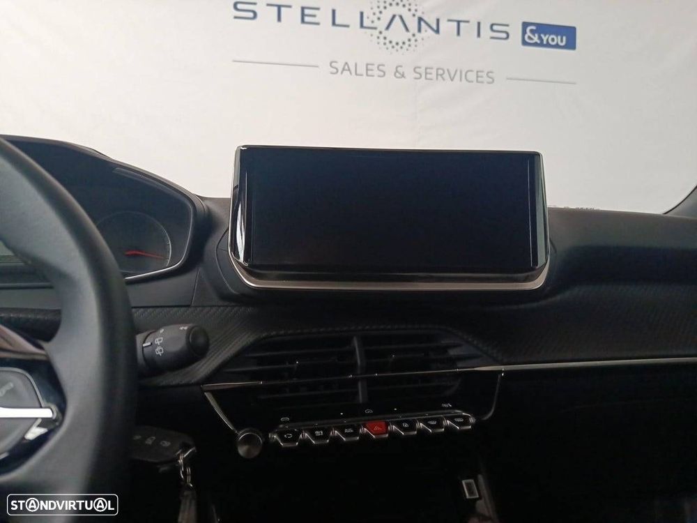 Peugeot 2008 1.2 PureTech Style - 20
