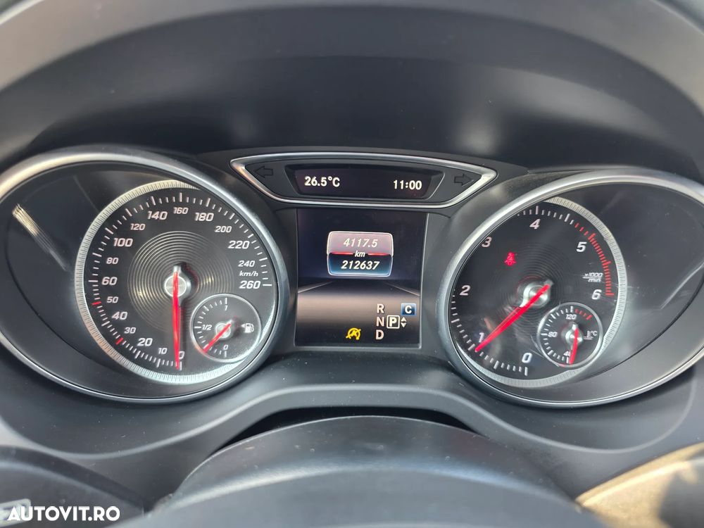 Mercedes-Benz CLA - 9