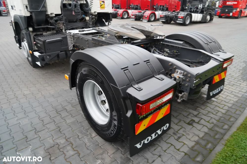Volvo FMX 420 / RETARDER / 13 LITRI / CABINĂ JOSĂ / I-SHIFT / EURO 6 - 12