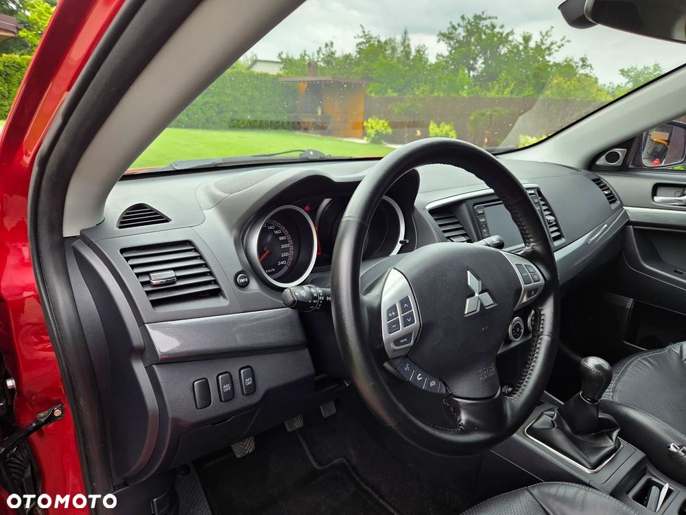 Mitsubishi Lancer - 18