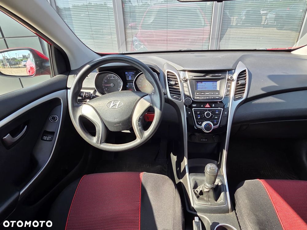 Hyundai i30 1.4 Comfort - 26