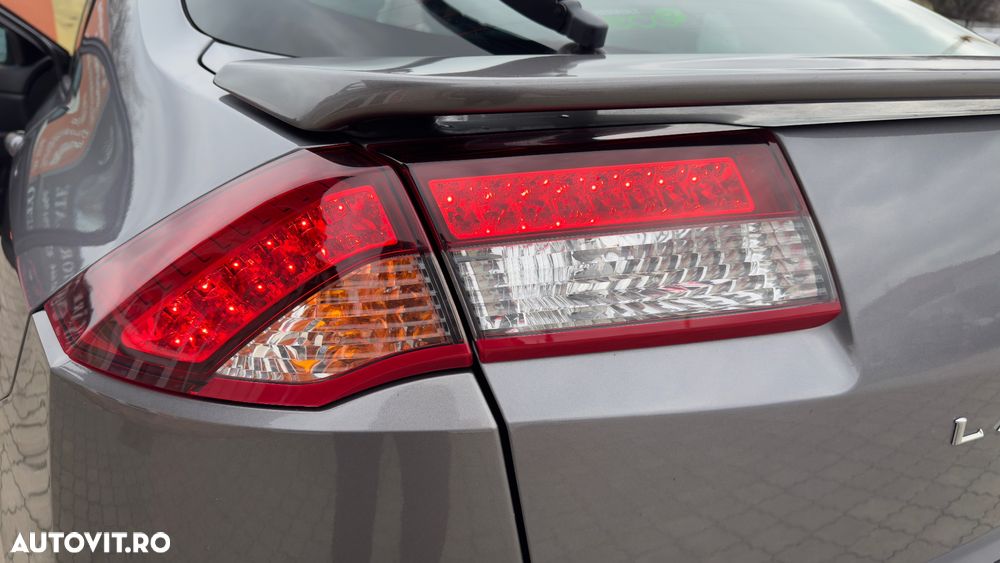 Renault Laguna dCi 150 FAP Bose - 23