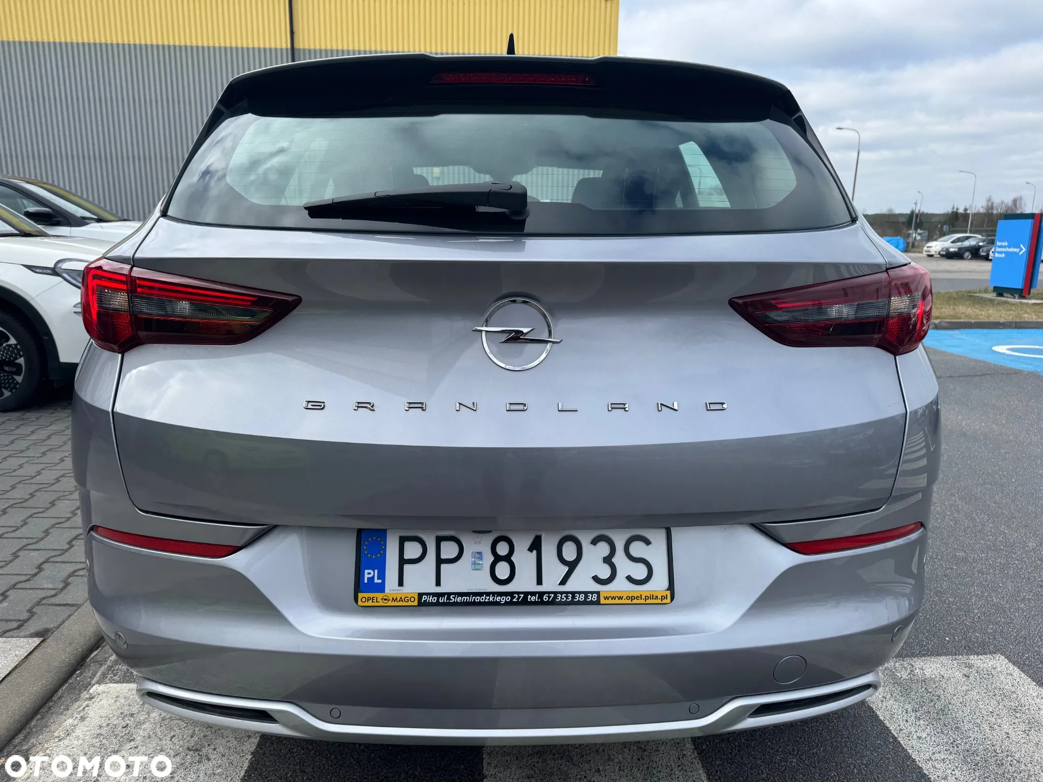 Opel Grandland 1.2 T Business Edition S&S - 3