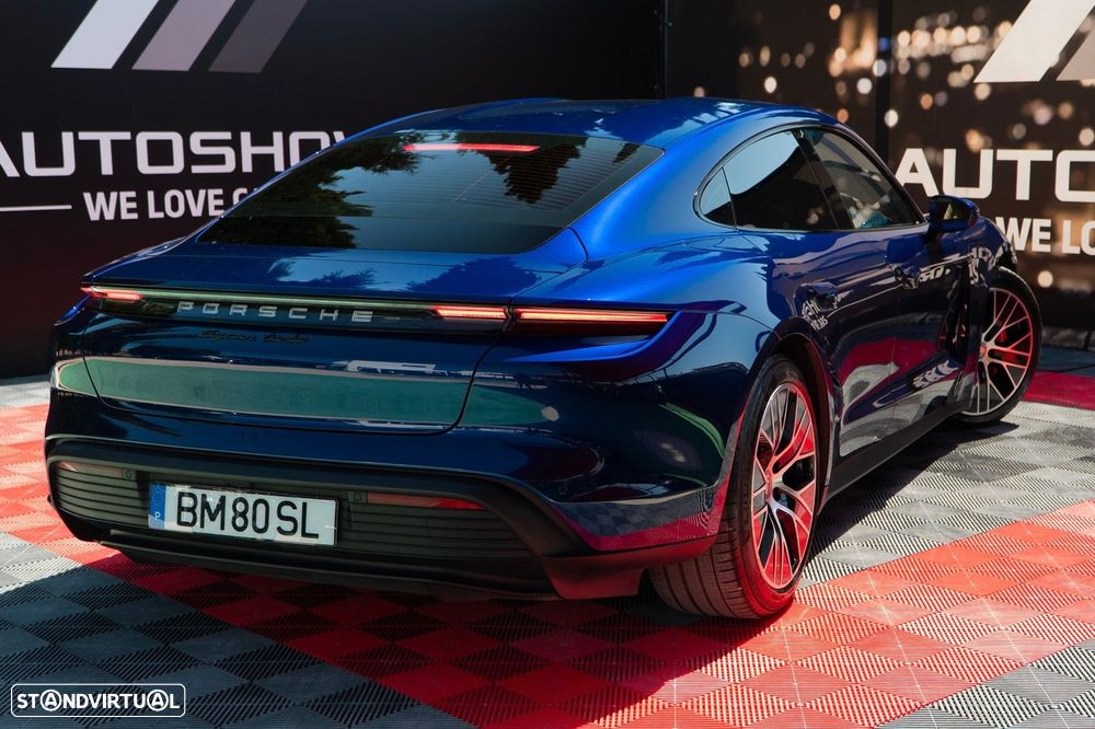Porsche Taycan 4S - 7