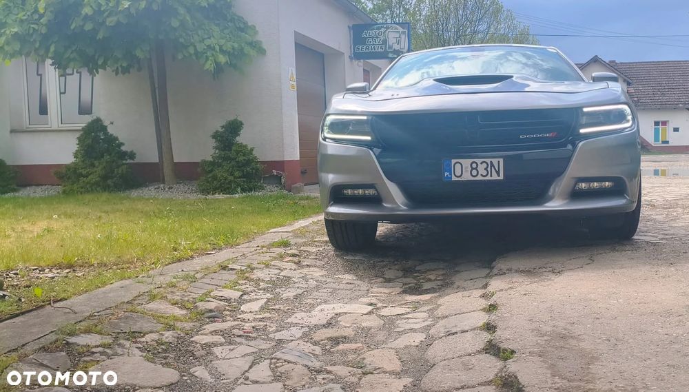 Dodge Charger - 11
