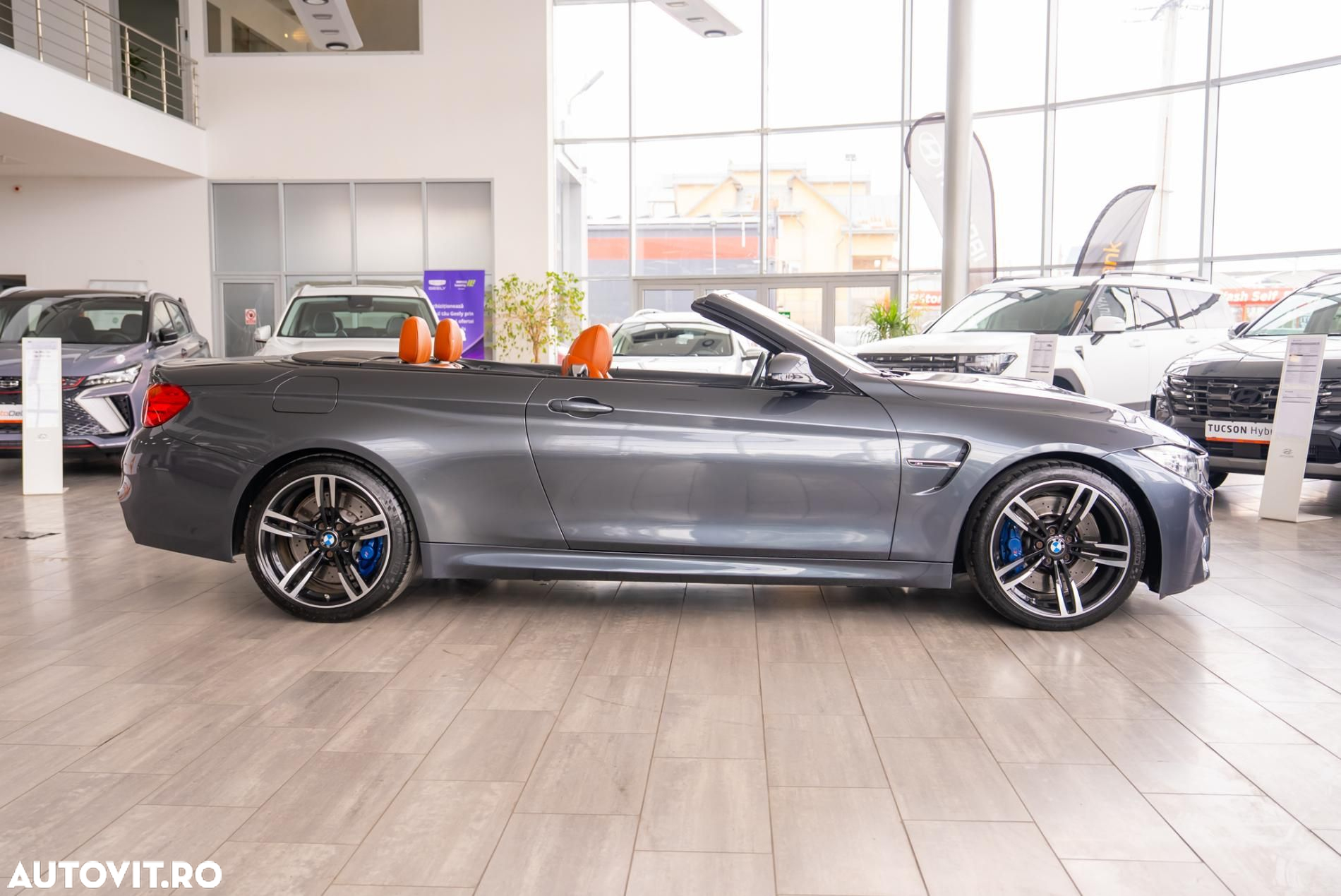BMW M4 Cabrio DKG - 11