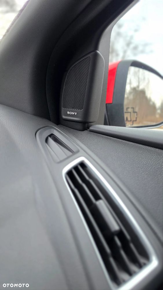 Ford Focus 2.0 TDCi ST - 20