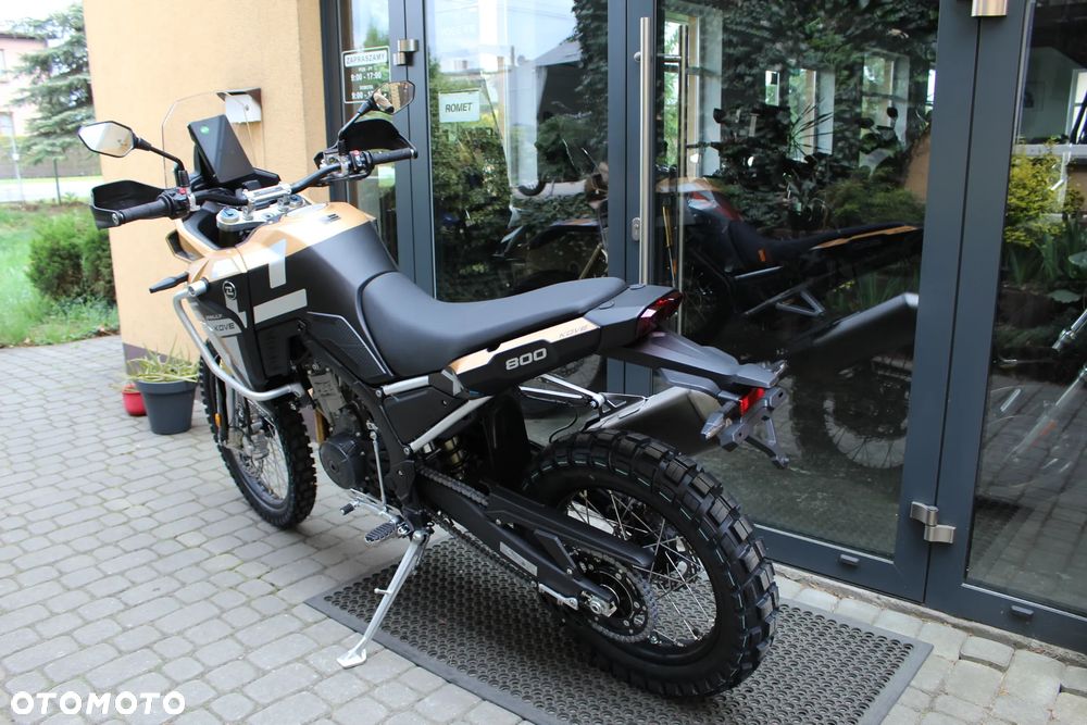 KOVE 800X Rally - 9