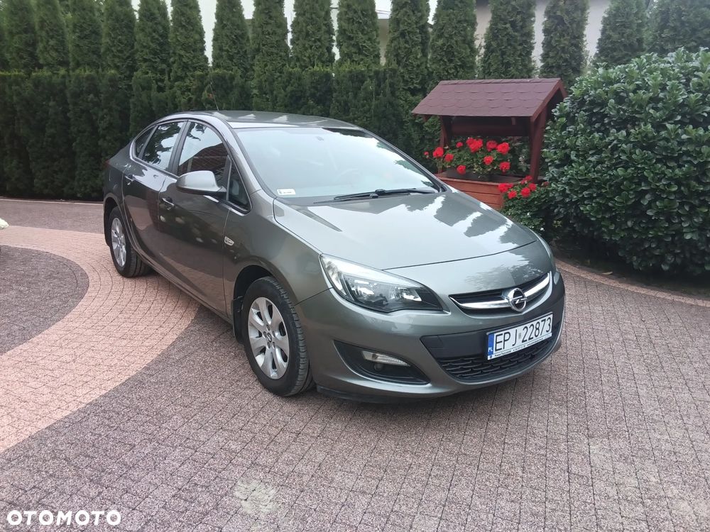 Opel Astra 1.6 Active - 2