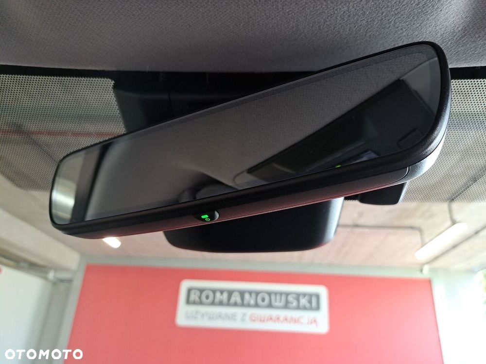 Toyota Corolla 1.8 Hybrid Comfort - 33