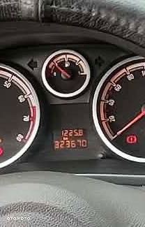 Opel Corsa - 8