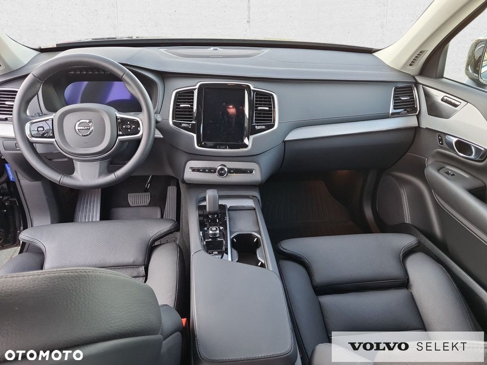 Volvo XC 90 - 13