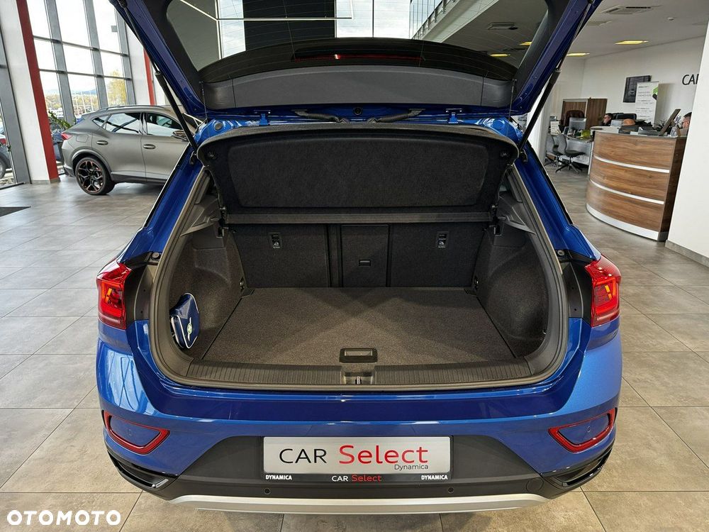 Volkswagen T-Roc - 13