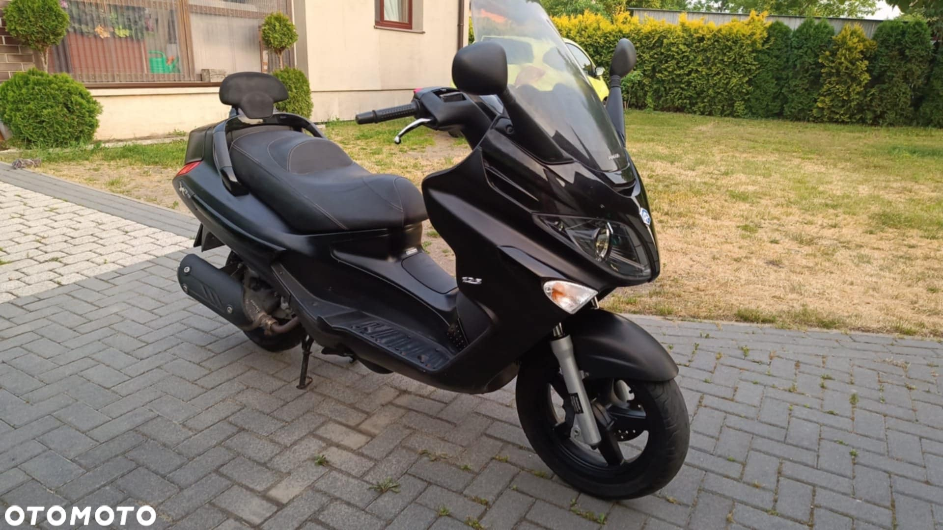 Piaggio Xevo - 3